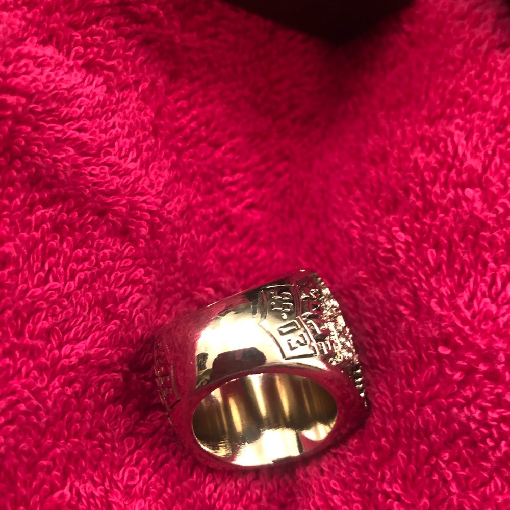 Sports ring - Picture 7 of 8